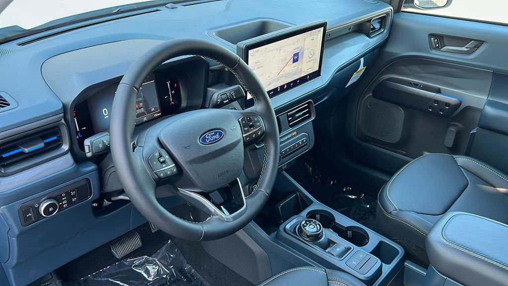 New 2025 Ford Maverick Lobo image 18