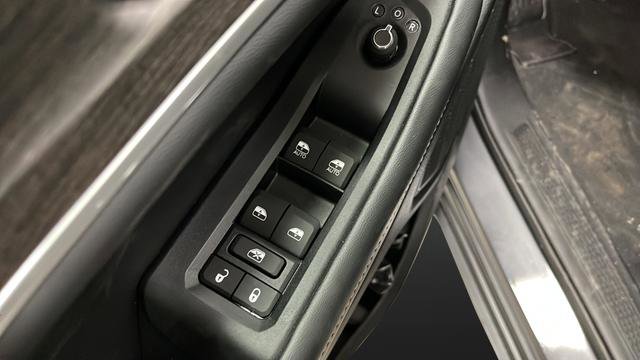New 2026 Jeep Grand Cherokee Altitude image 22