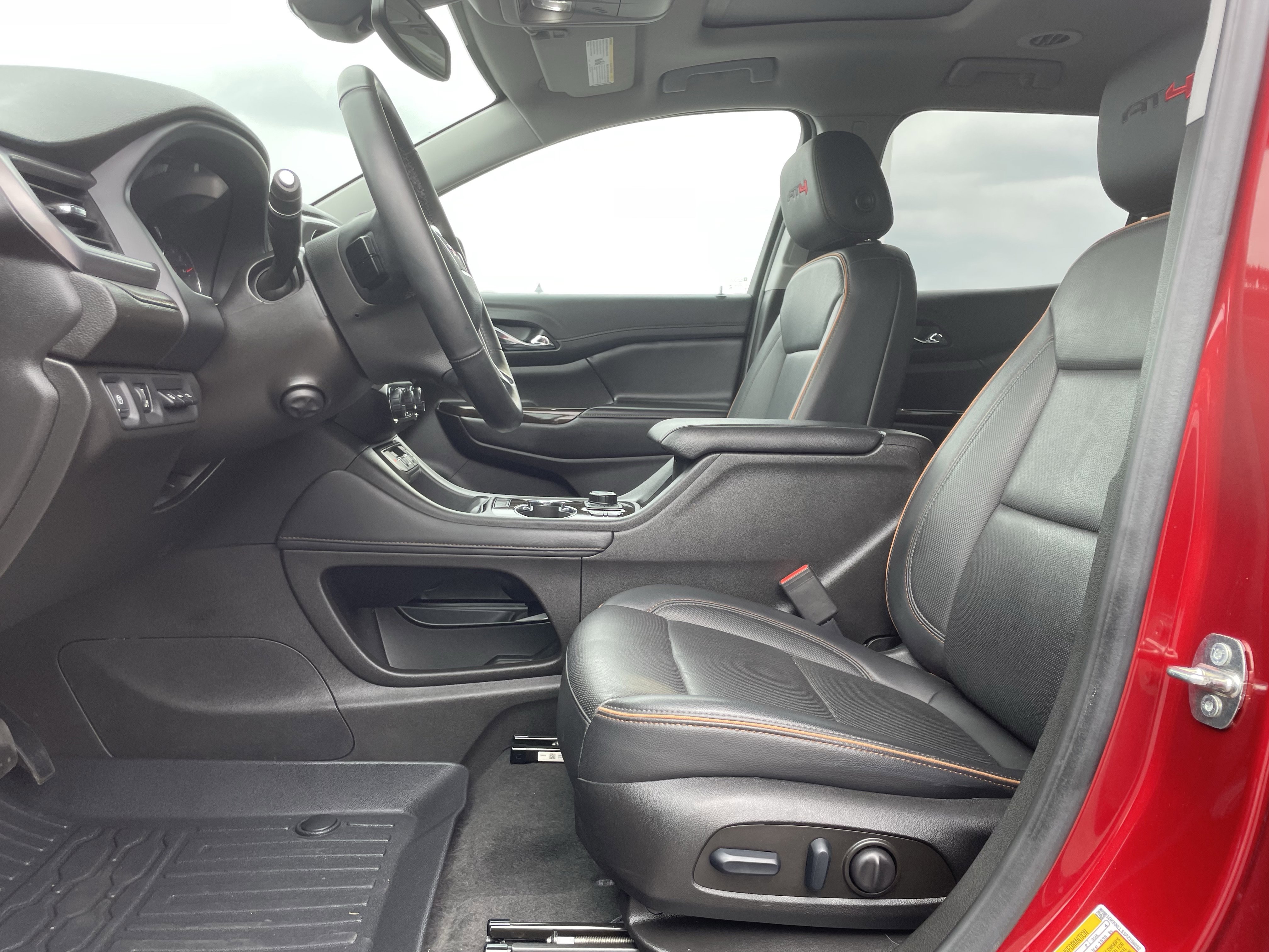 Used 2023 GMC Acadia AT4 w/ Technology Package AWD/4WD image 12