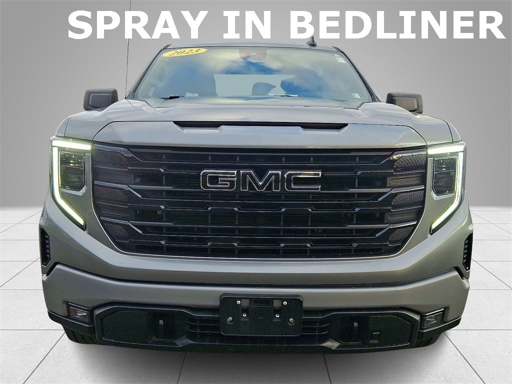 Used 2023 GMC Sierra 1500 Elevation image 2