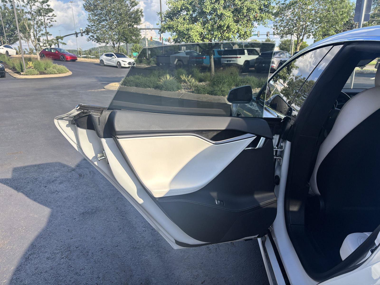 Used 2021 Tesla Model S Long Range AWD/4WD image 22