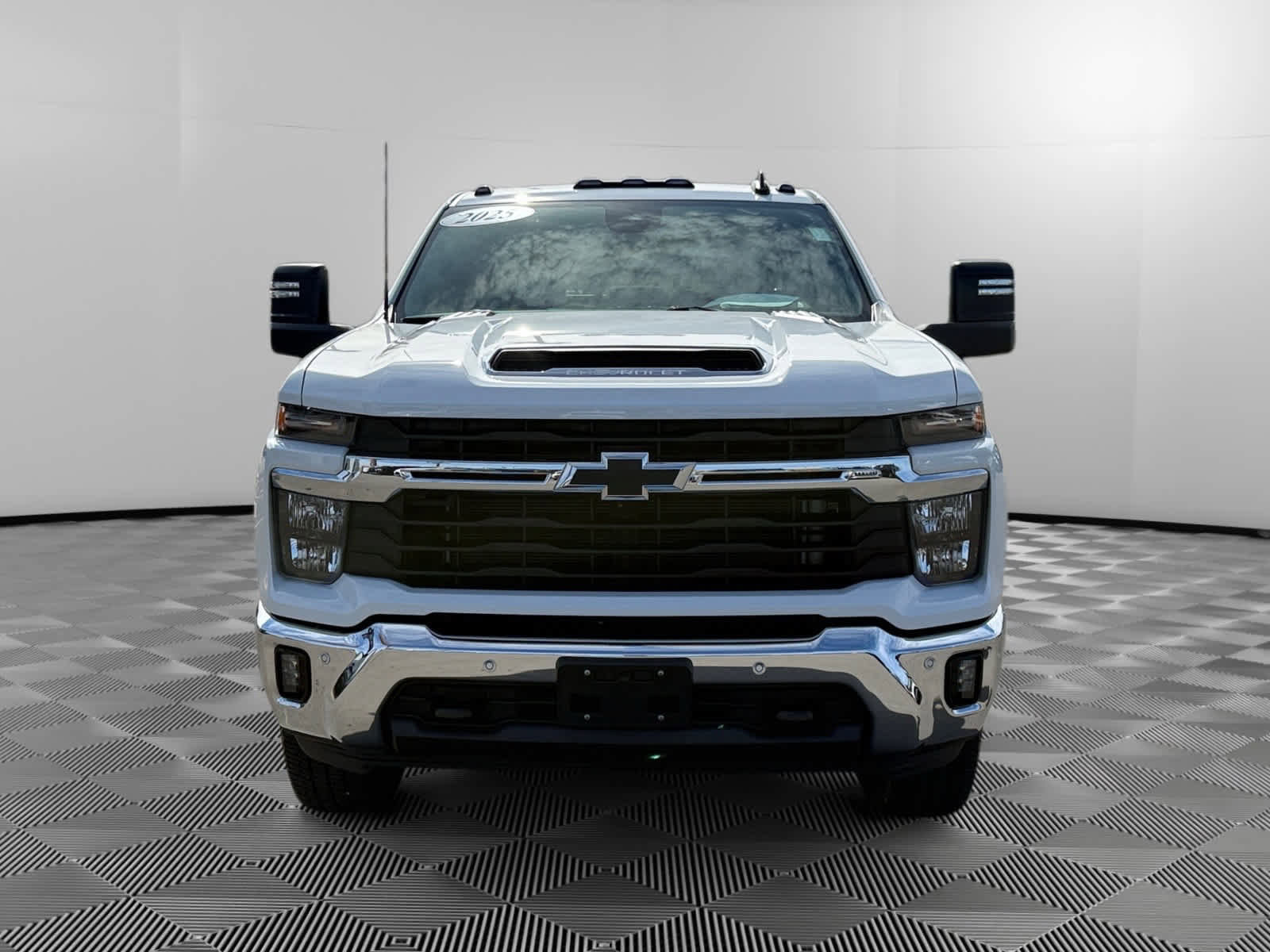 Used 2025 Chevrolet Silverado 2500 LT w/ All Star Edition AWD/4WD image 8