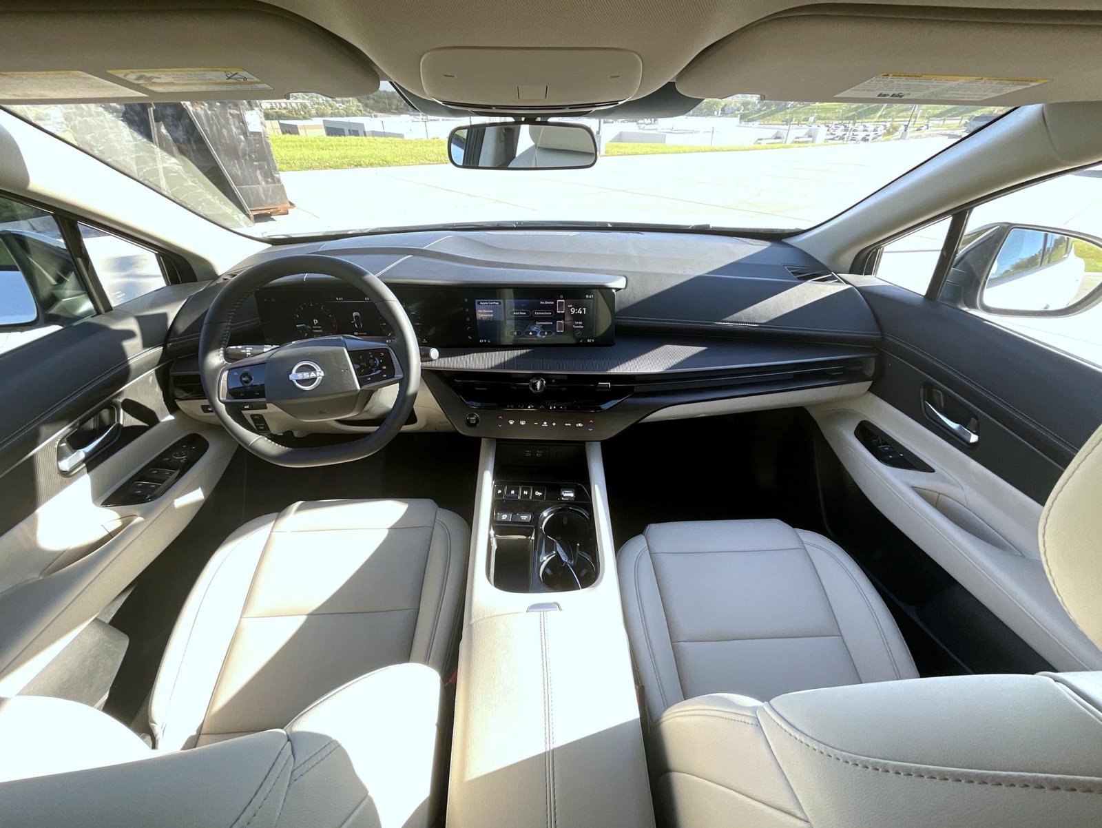 Certified 2025 Nissan Murano SV AWD/4WD image 16