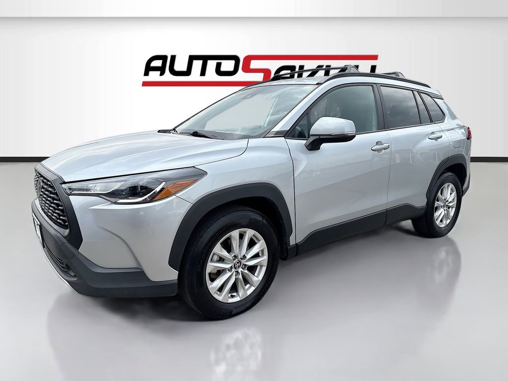 Used 2022 Toyota Corolla Cross LE w/ Black Badges Package (TMS) image 3