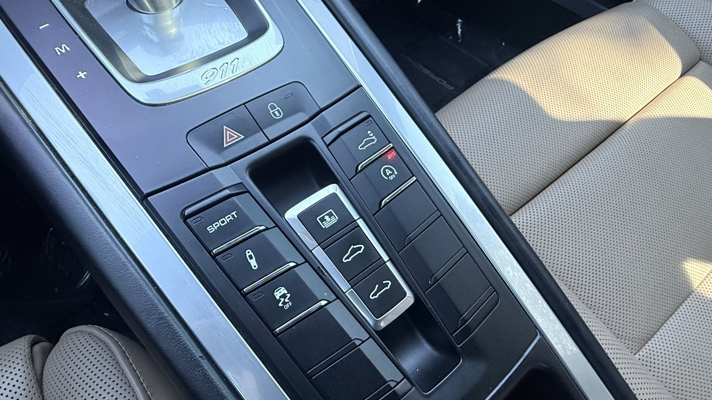 Used 2018 Porsche 911 Carrera RWD image 39