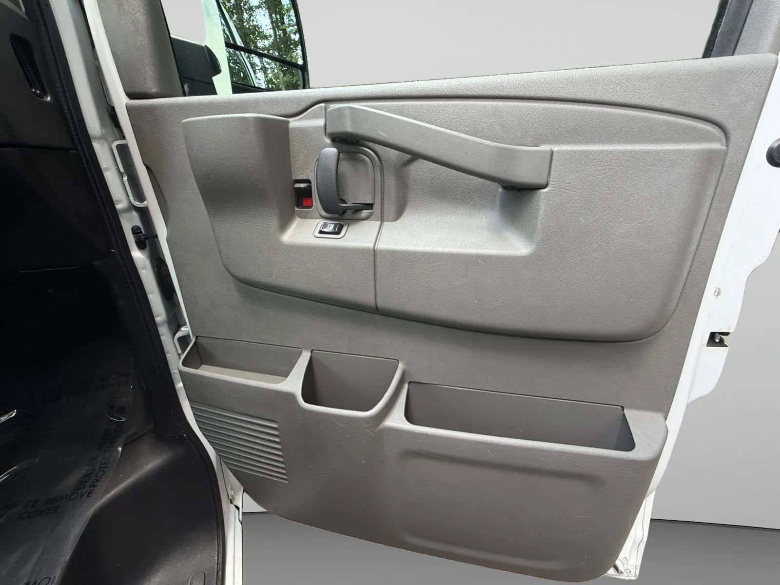 Used 2020 Chevrolet Express 2500 w/ Driver Convenience Package RWD image 35
