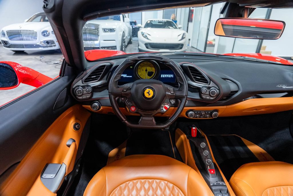Used 2018 Ferrari 488 Spider RWD image 58