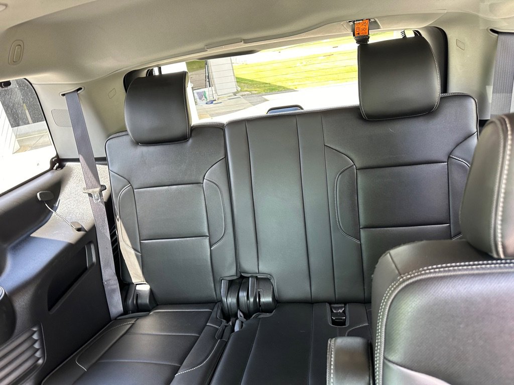 Used 2015 GMC Yukon Denali w/ Premium Package AWD/4WD image 25