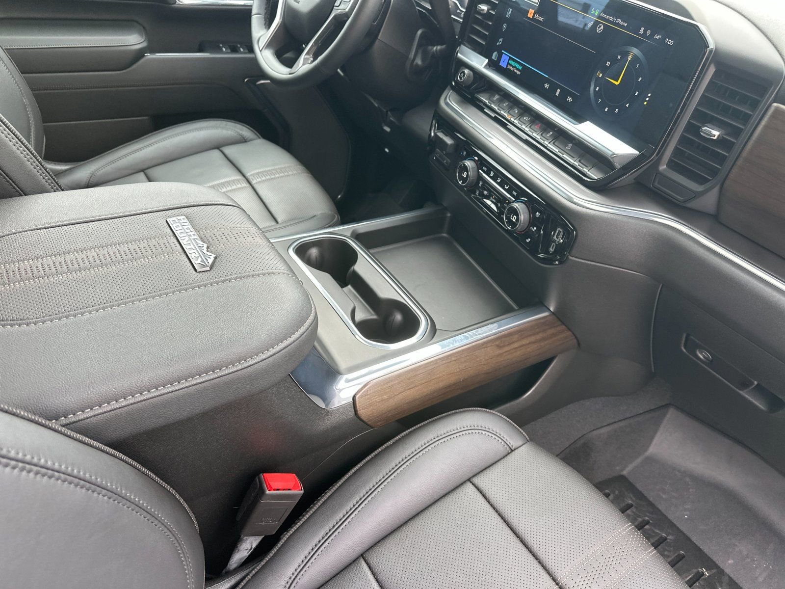 Used 2024 Chevrolet Silverado 2500 High Country w/ Max Trailering Package image 15