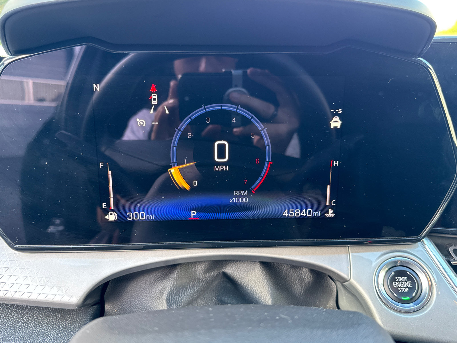 Used 2025 Chevrolet Trax LT FWD image 32