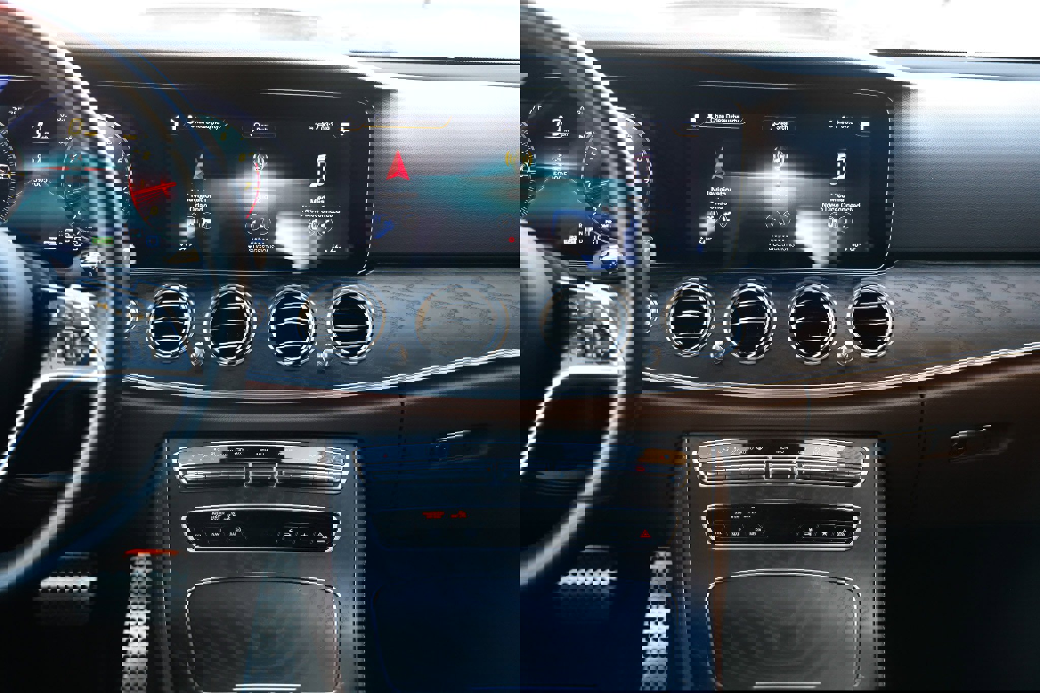 Used 2023 Mercedes-Benz E 450 4MATIC All-Terrain Wagon image 37