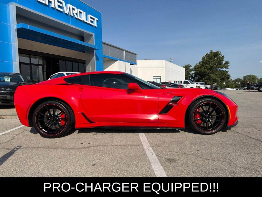 Used 2018 Chevrolet Corvette Grand Sport RWD image 2