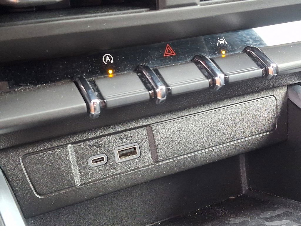 Used 2023 Chevrolet Colorado Trail Boss w/ Advanced Trailering Package image 25