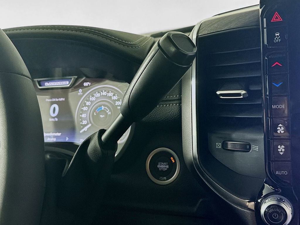 New 2026 RAM 2500 Laramie AWD/4WD image 12