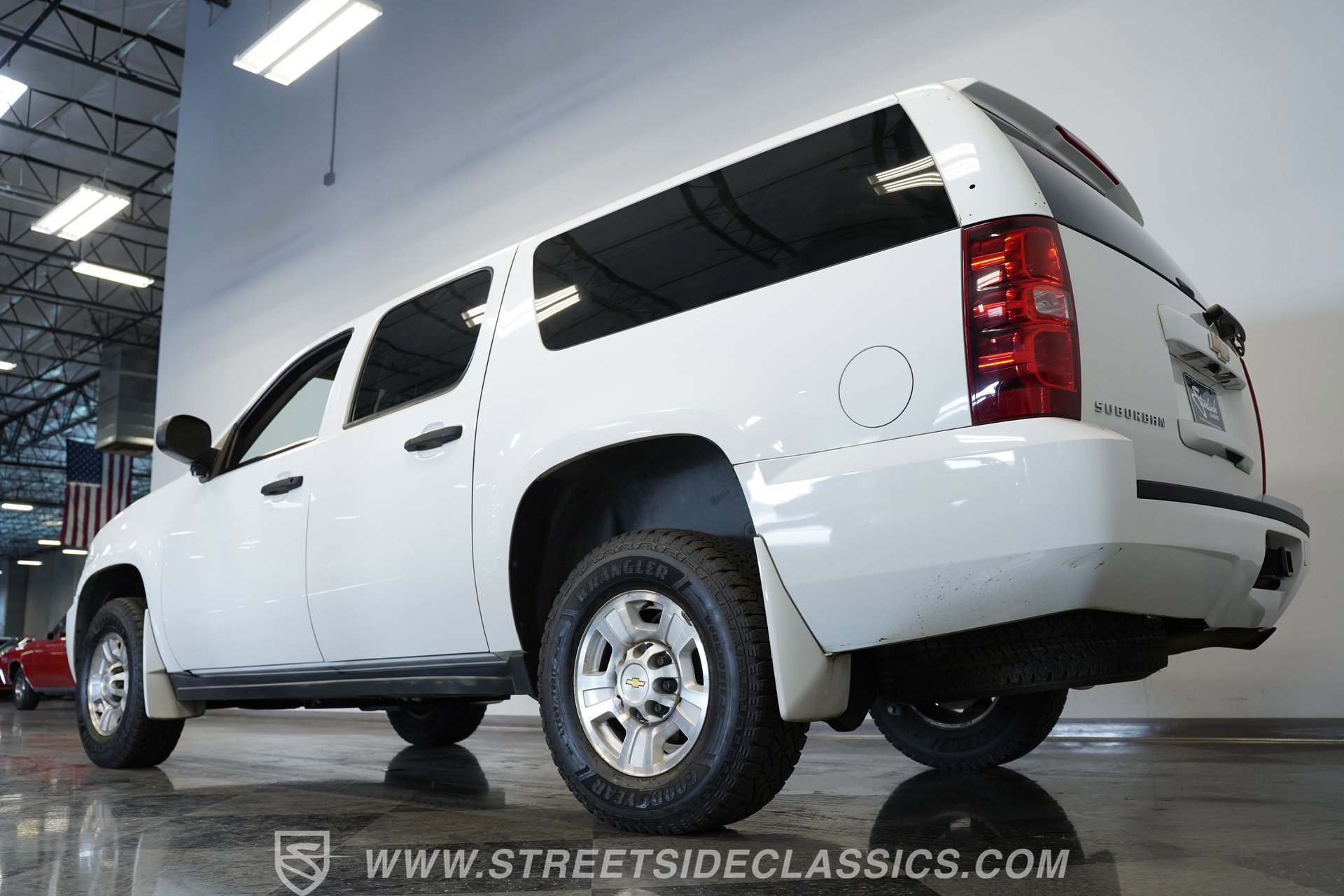 Used 2012 Chevrolet Suburban 2500 w/ Skid Plate Package image 25
