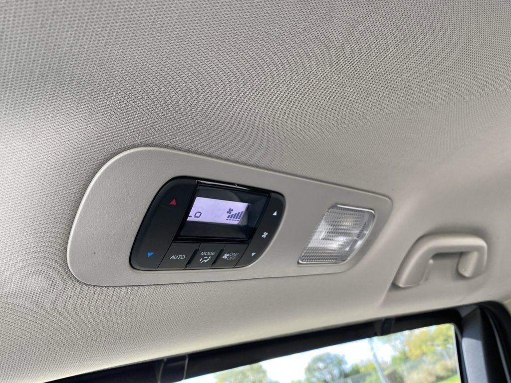 New 2026 Honda Odyssey Touring image 30
