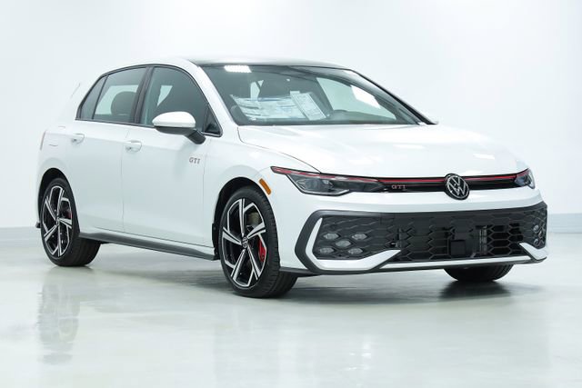 New 2026 Volkswagen GTI SE image 3