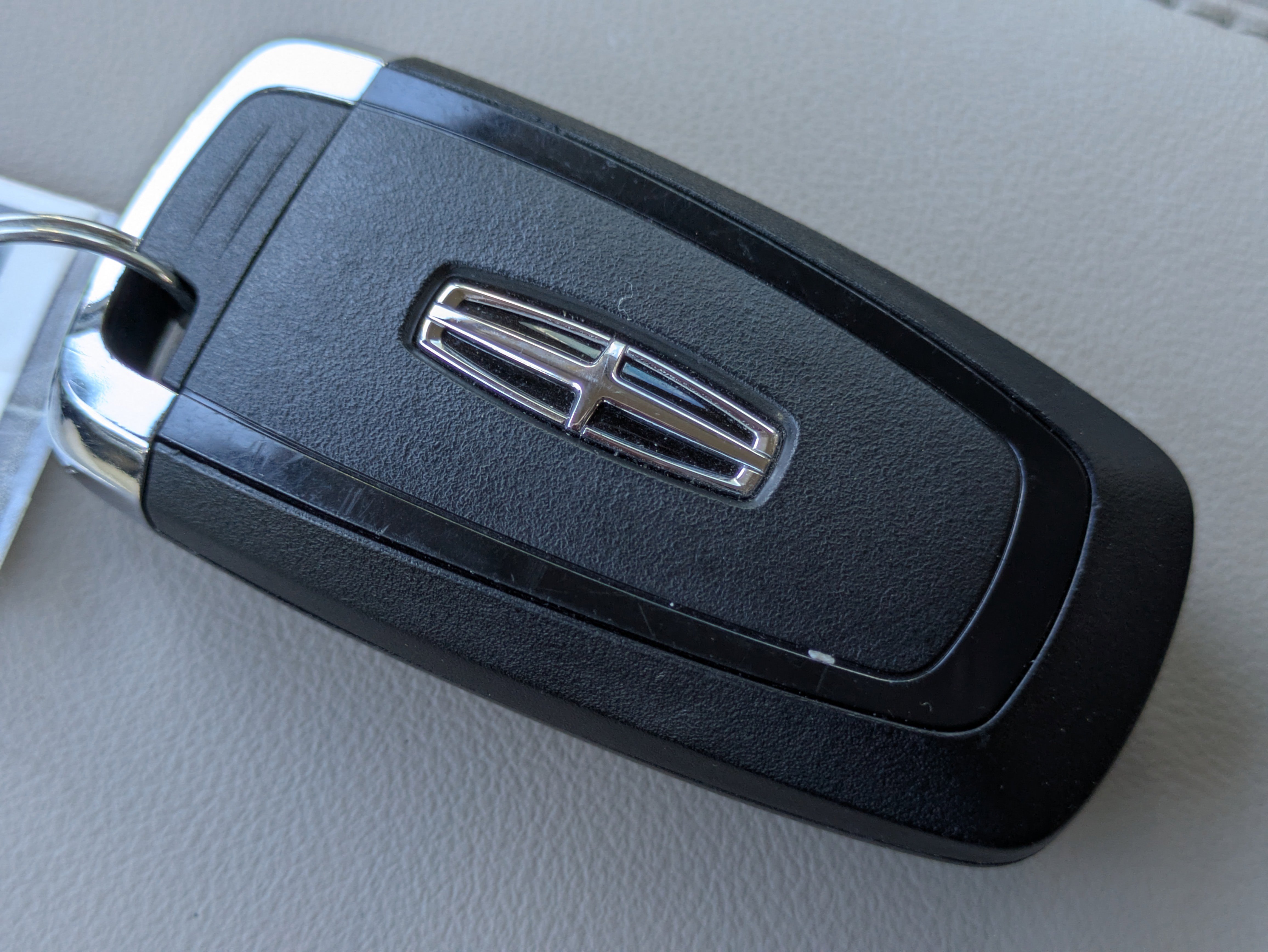 Used 2022 Lincoln Nautilus FWD image 34