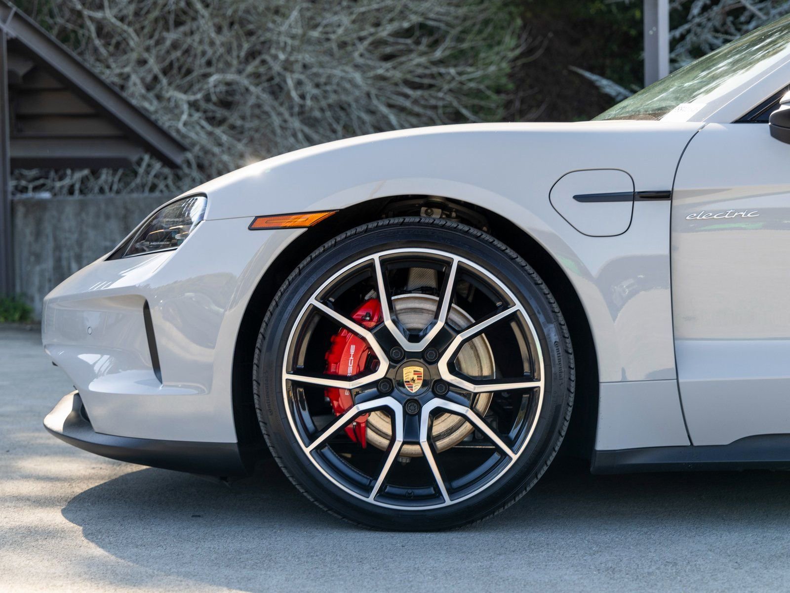 Used 2025 Porsche Taycan 4S image 13