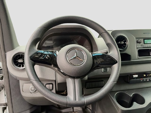 Certified 2025 Mercedes-Benz Sprinter 2500 image 11