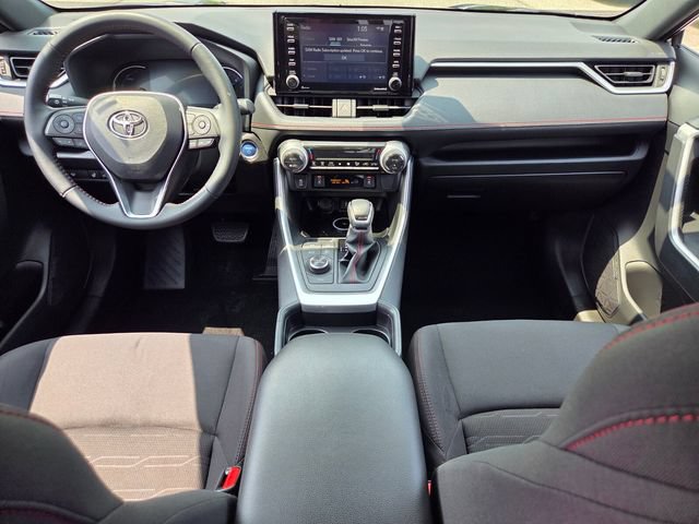 Used 2021 Toyota RAV4 SE w/ Weather & Moonroof Package AWD/4WD image 15