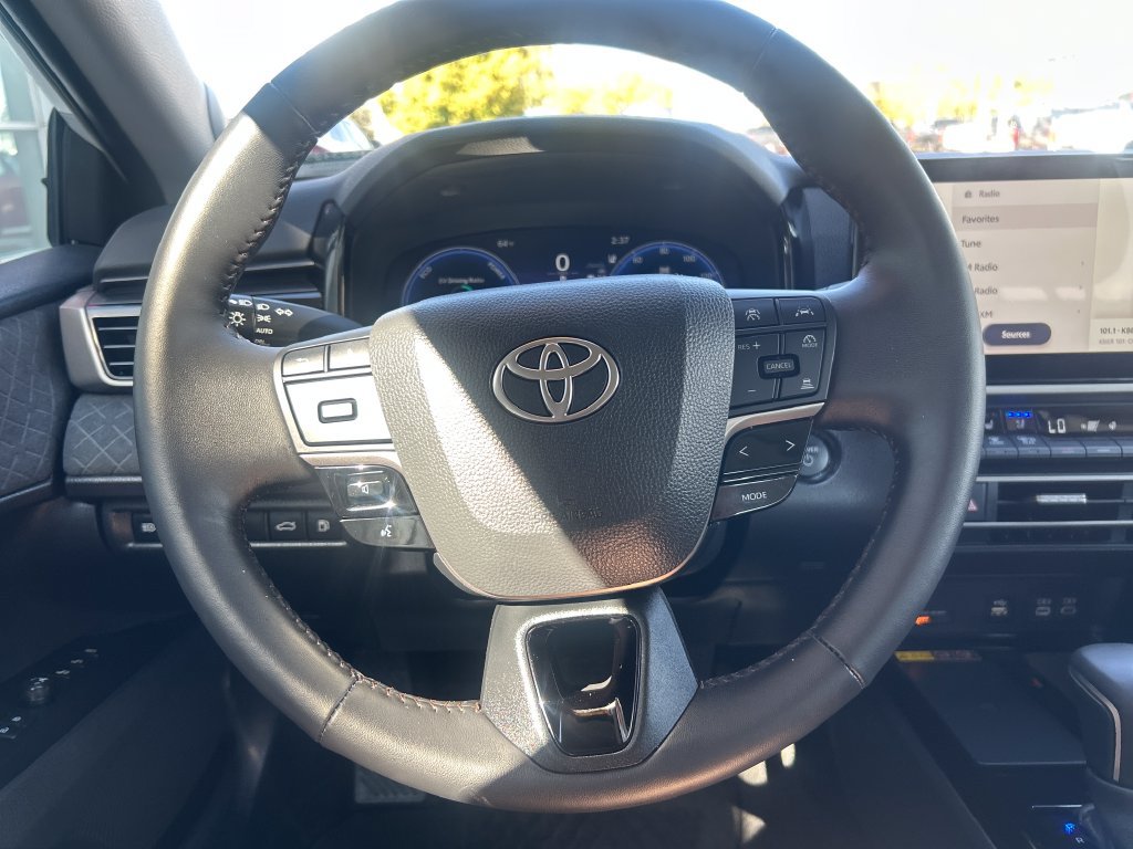 Certified 2025 Toyota Camry XLE w/ Premium Package FWD image 17