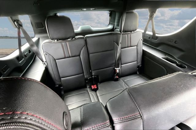 Certified 2023 Chevrolet Suburban RST AWD/4WD image 26