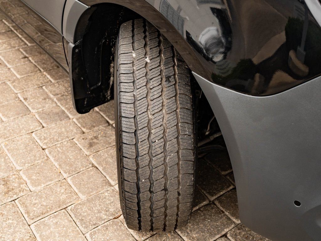 Used 2023 Mercedes-Benz Sprinter 2500 image 50