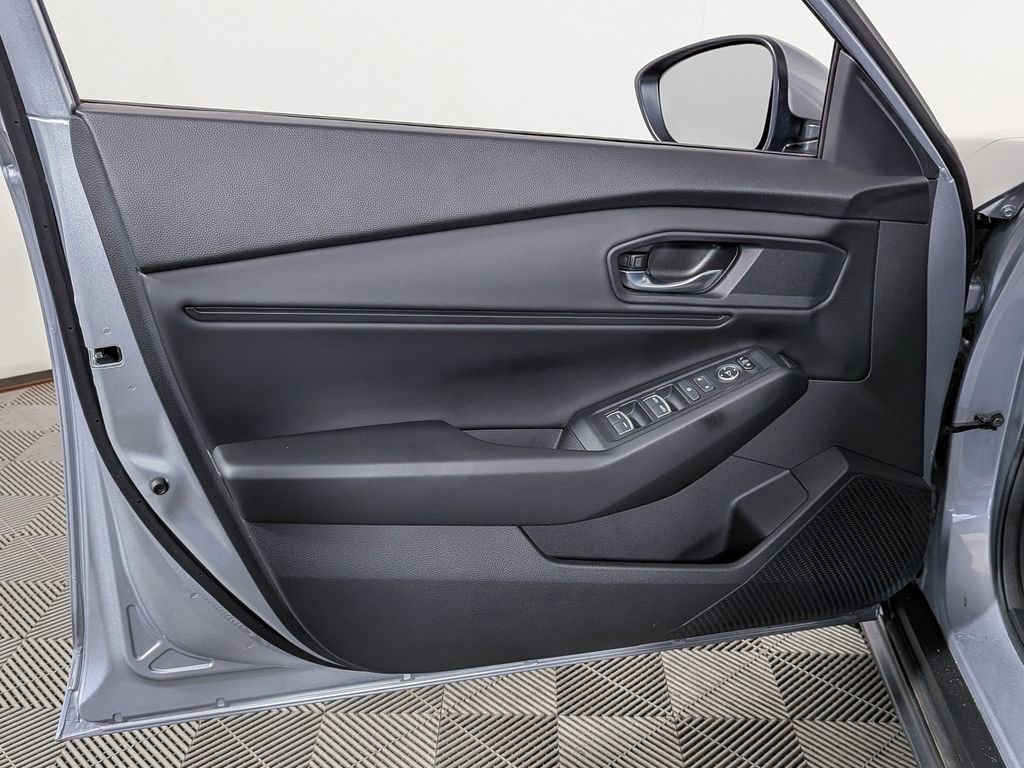 Used 2023 Honda Accord EX image 10