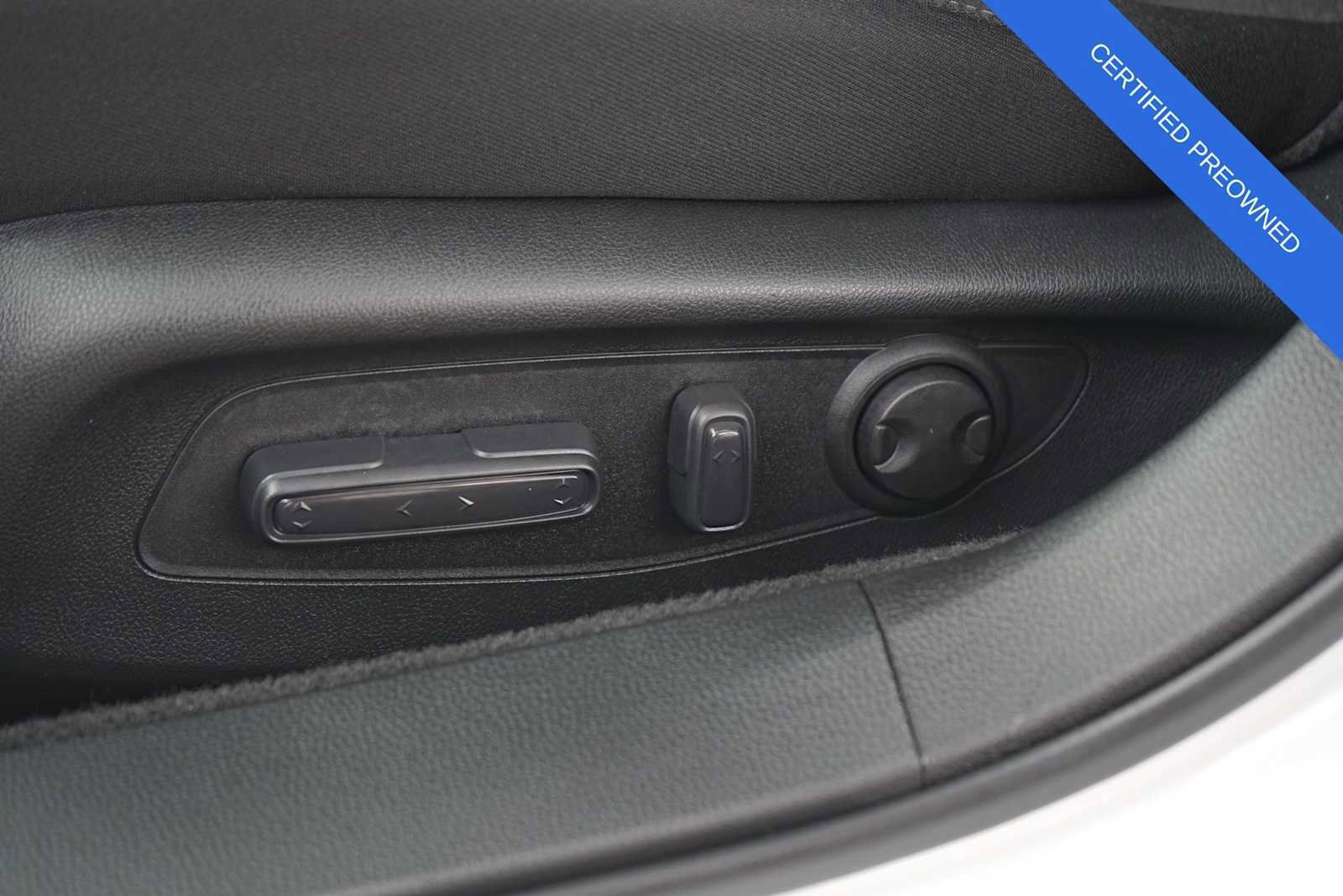 Certified 2025 Honda Accord Sport image 12