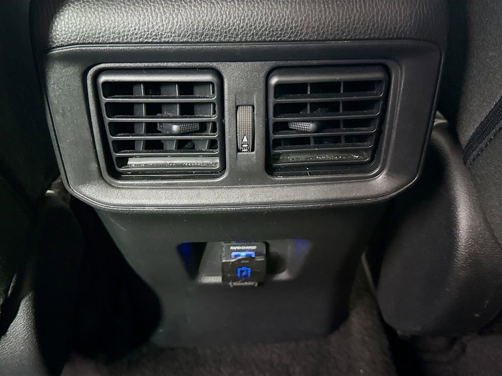Certified 2022 Toyota RAV4 LE FWD image 25