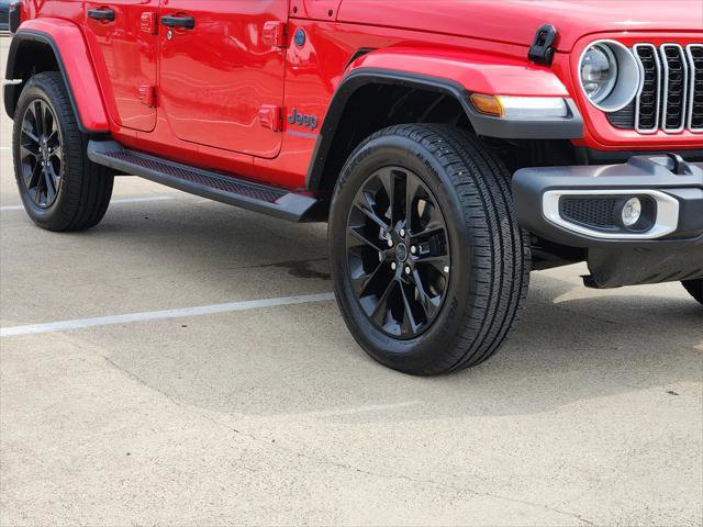 Certified 2025 Jeep Wrangler Sahara image 11