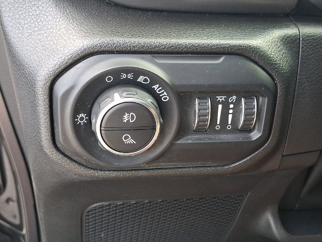 Used 2022 Jeep Gladiator Sport AWD/4WD image 24