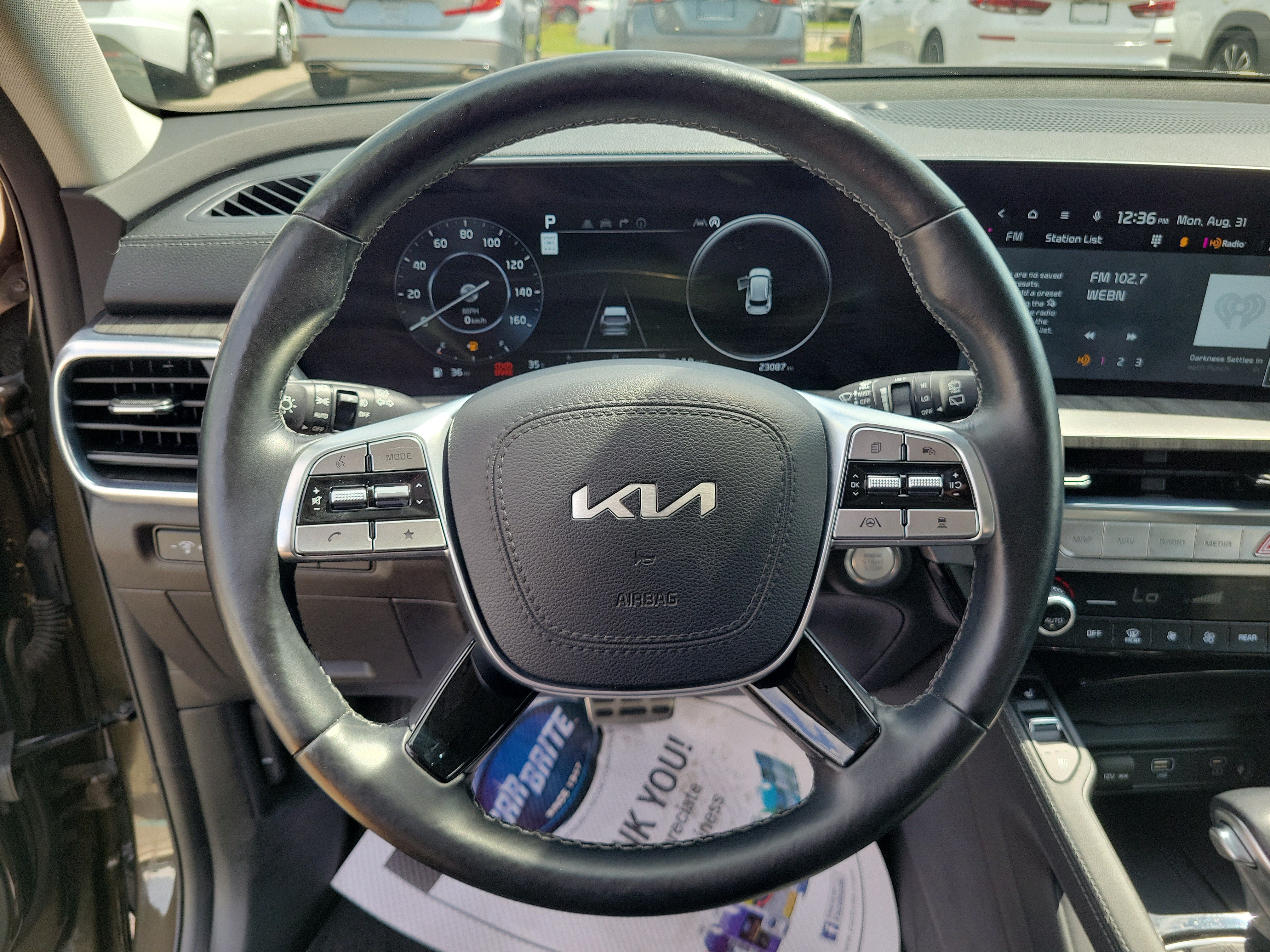 Used 2023 Kia Telluride AWD image 22