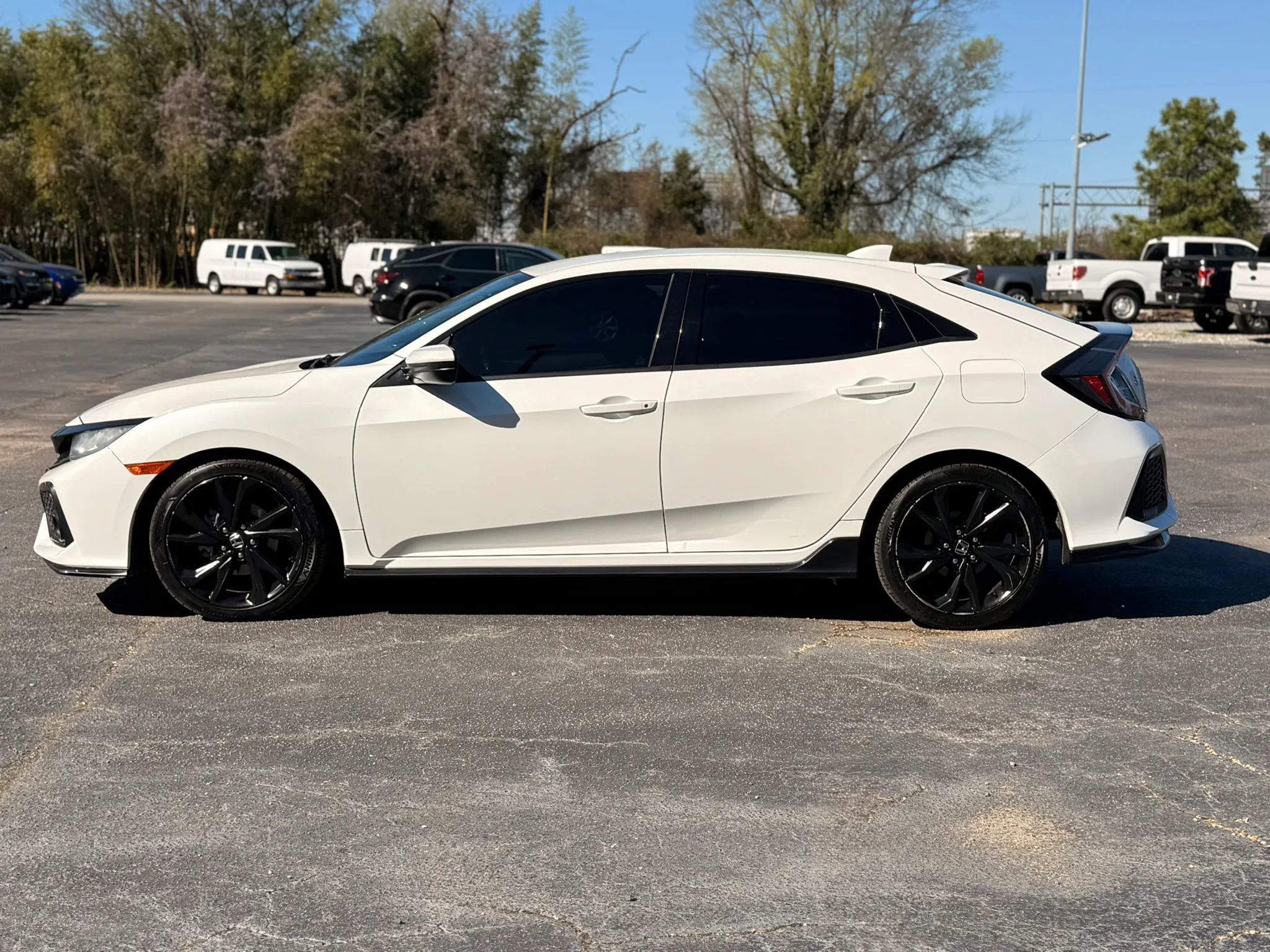 Used 2018 Honda Civic Sport image 6
