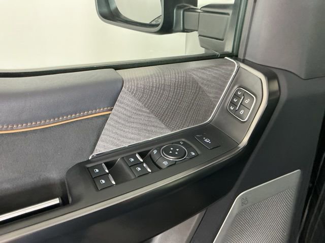 Used 2023 Ford F350 Platinum w/ FX4 Off-Road Package AWD/4WD image 18