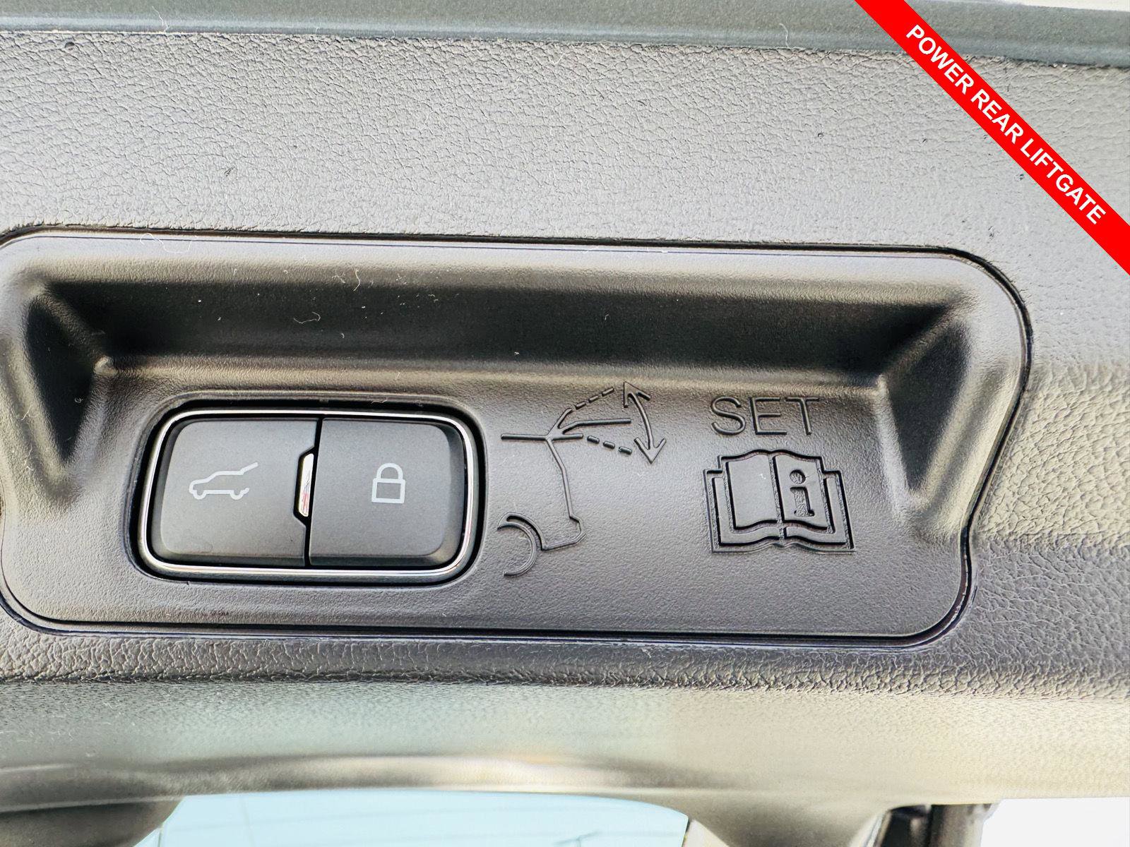 New 2026 Ford Explorer Active w/ Active Comfort Package image 13