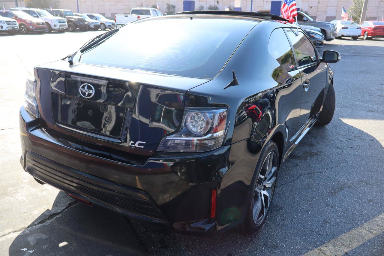 Used 2016 Scion tC FWD image 3