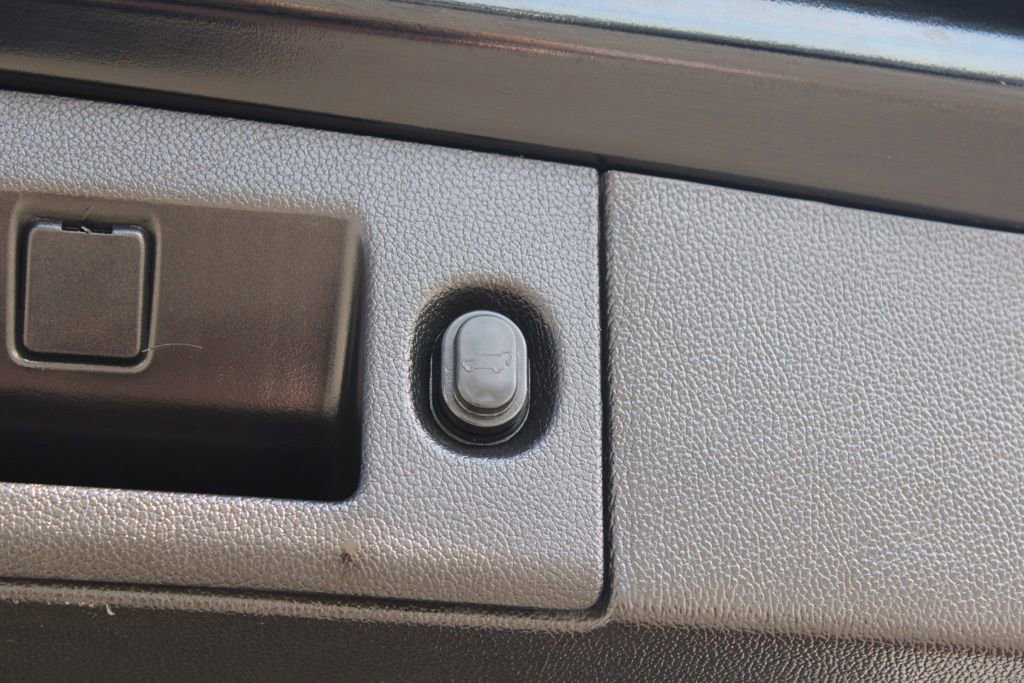 Used 2020 Chevrolet Tahoe Premier image 12