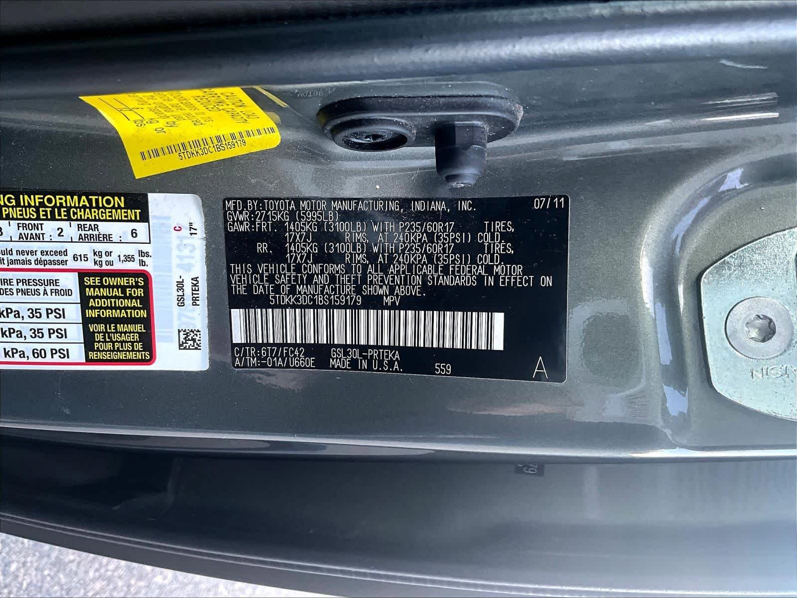 Used 2011 Toyota Sienna LE w/ Towing Pkg image 6