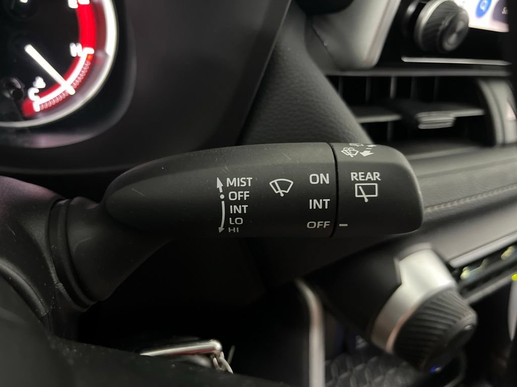 Used 2025 Toyota RAV4 LE AWD/4WD image 62