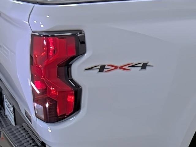New 2026 Chevrolet Colorado W/T w/ WT Custom Package AWD/4WD image 13