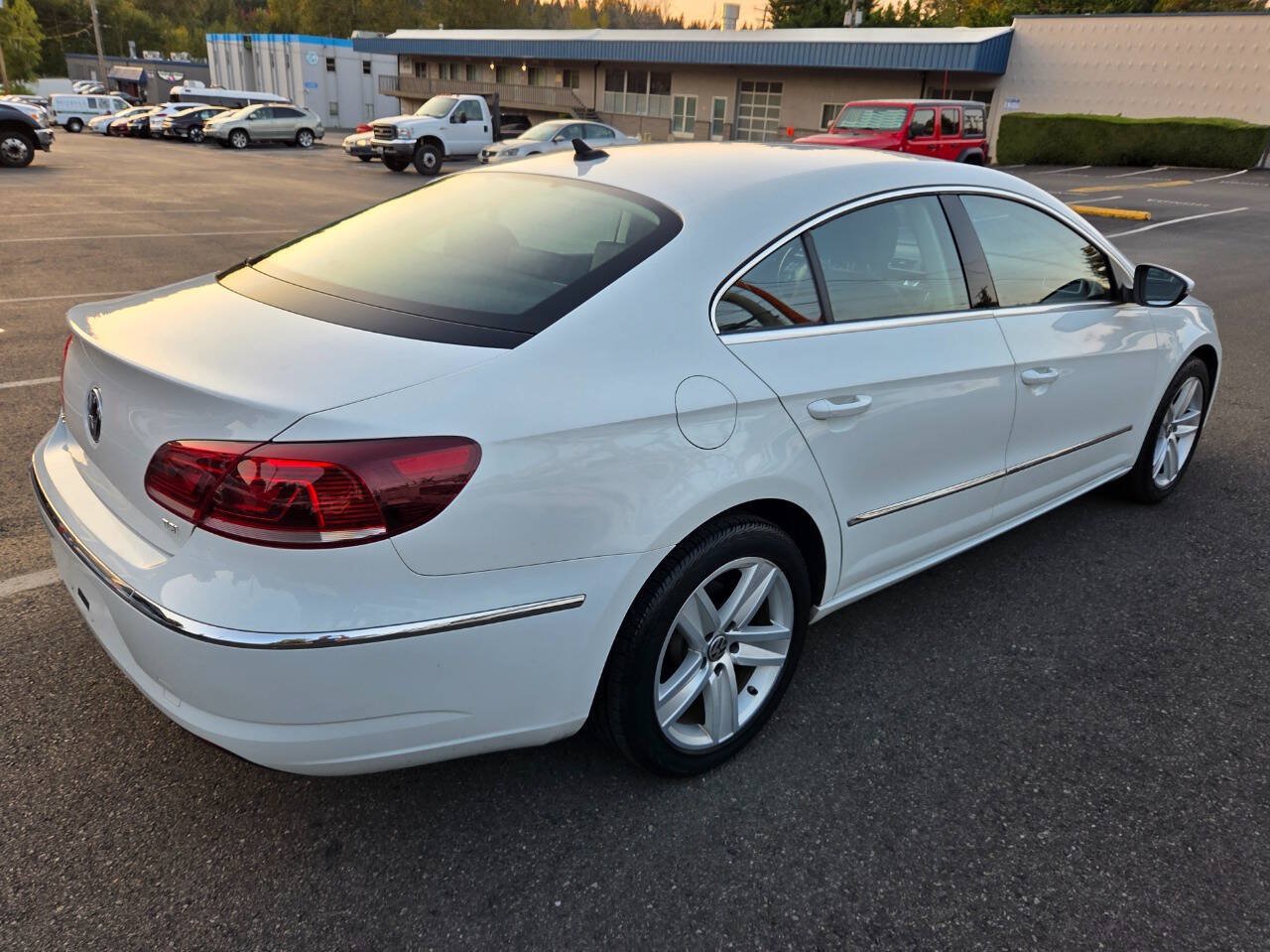 Used 2017 Volkswagen CC Sport FWD image 7