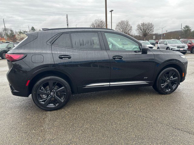 New 2025 Buick Envision Sport Touring image 9