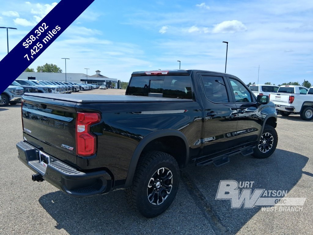 Used 2025 Chevrolet Silverado 1500 ZR2 w/ Technology Package AWD/4WD image 6