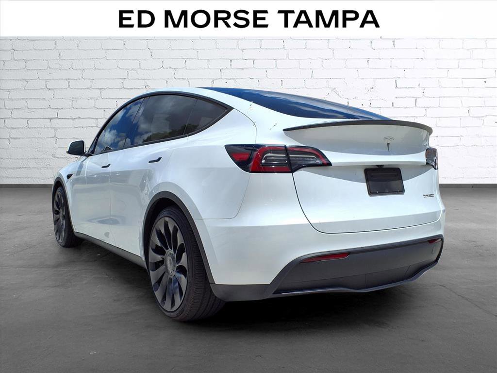 Used 2024 Tesla Model Y Performance AWD/4WD image 3