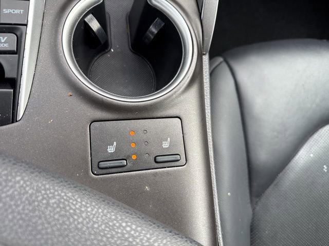 Used 2021 Toyota Camry XLE image 18