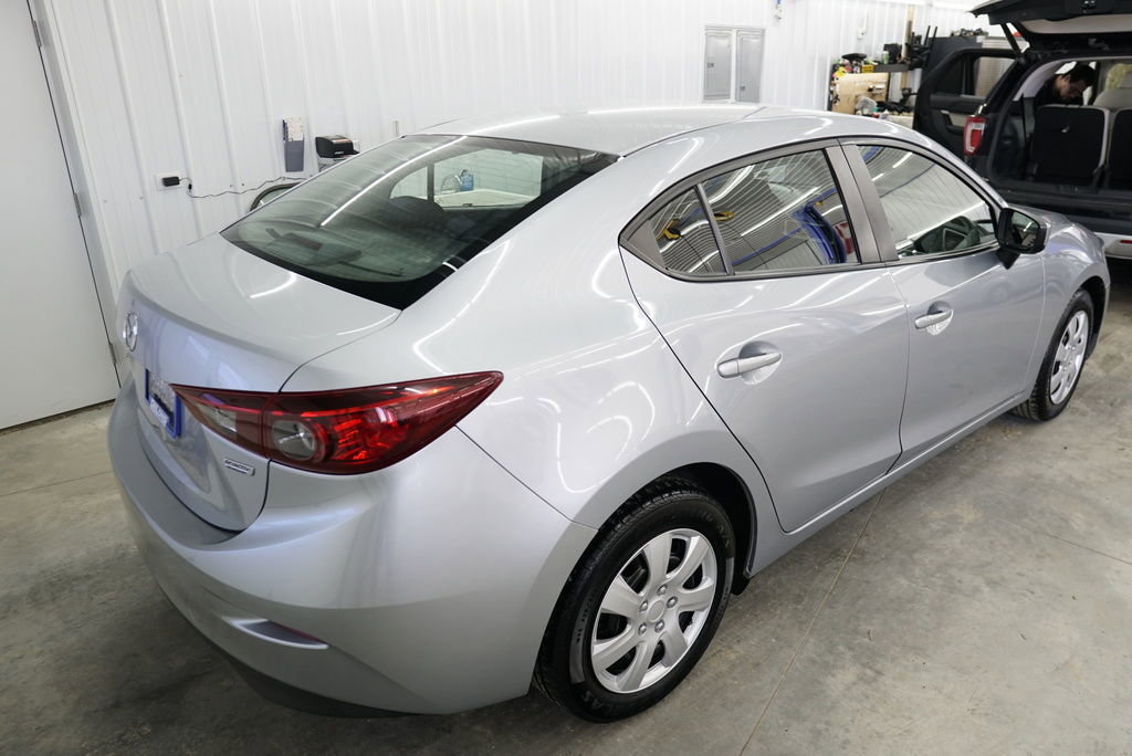 Used 2017 MAZDA MAZDA3 Sport FWD image 16