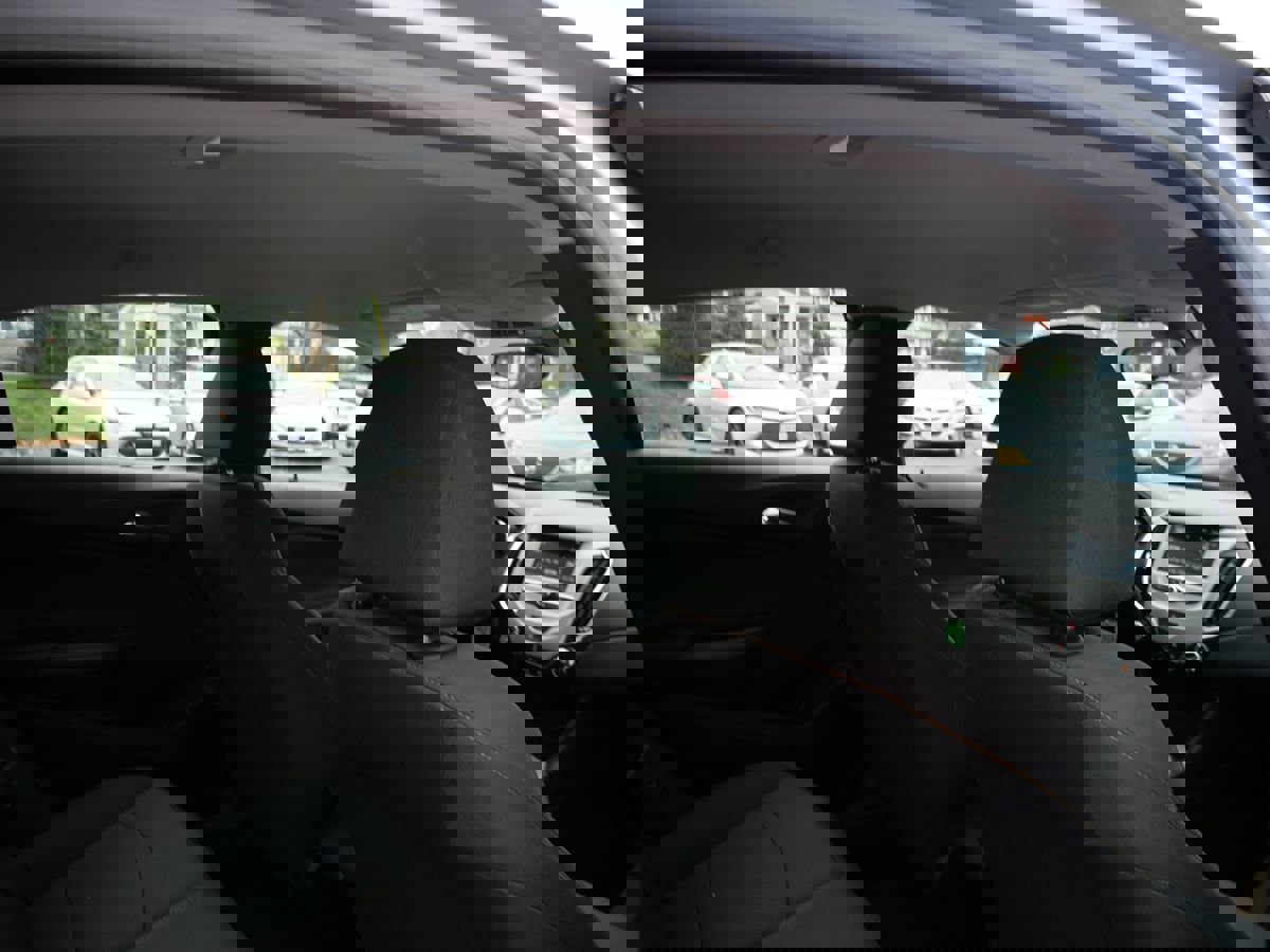 Used 2018 Chevrolet Cruze LS w/ LS Fleet Convenience Package image 25