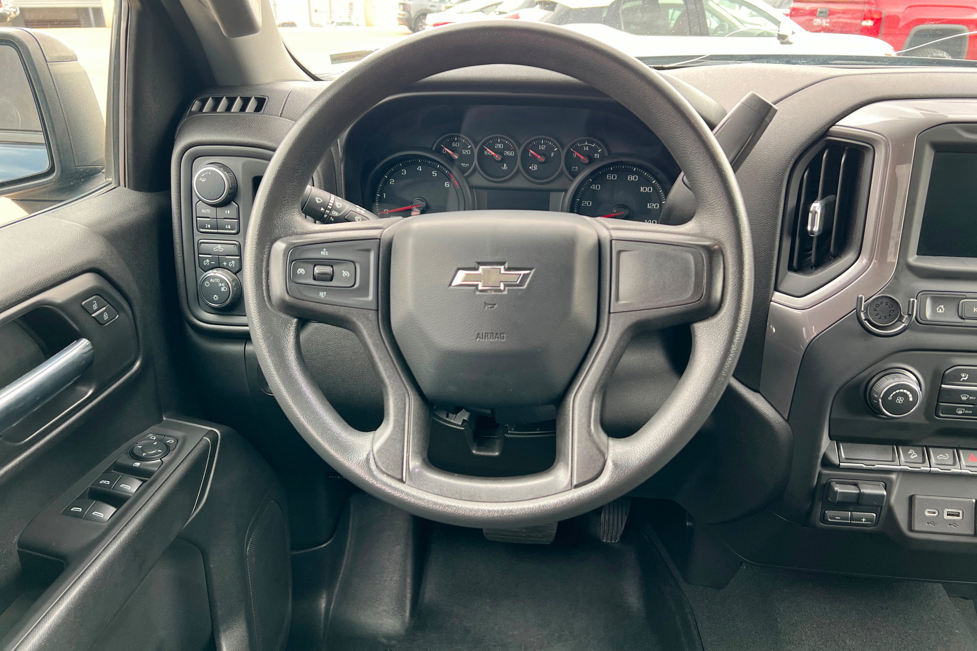 Used 2021 Chevrolet Silverado 1500 Custom Trail Boss w/ LPO, Dark Essentials Package image 13